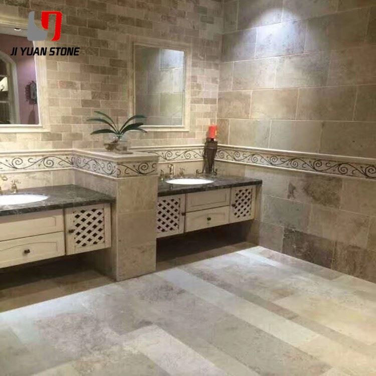 Azulejo de travertino negro