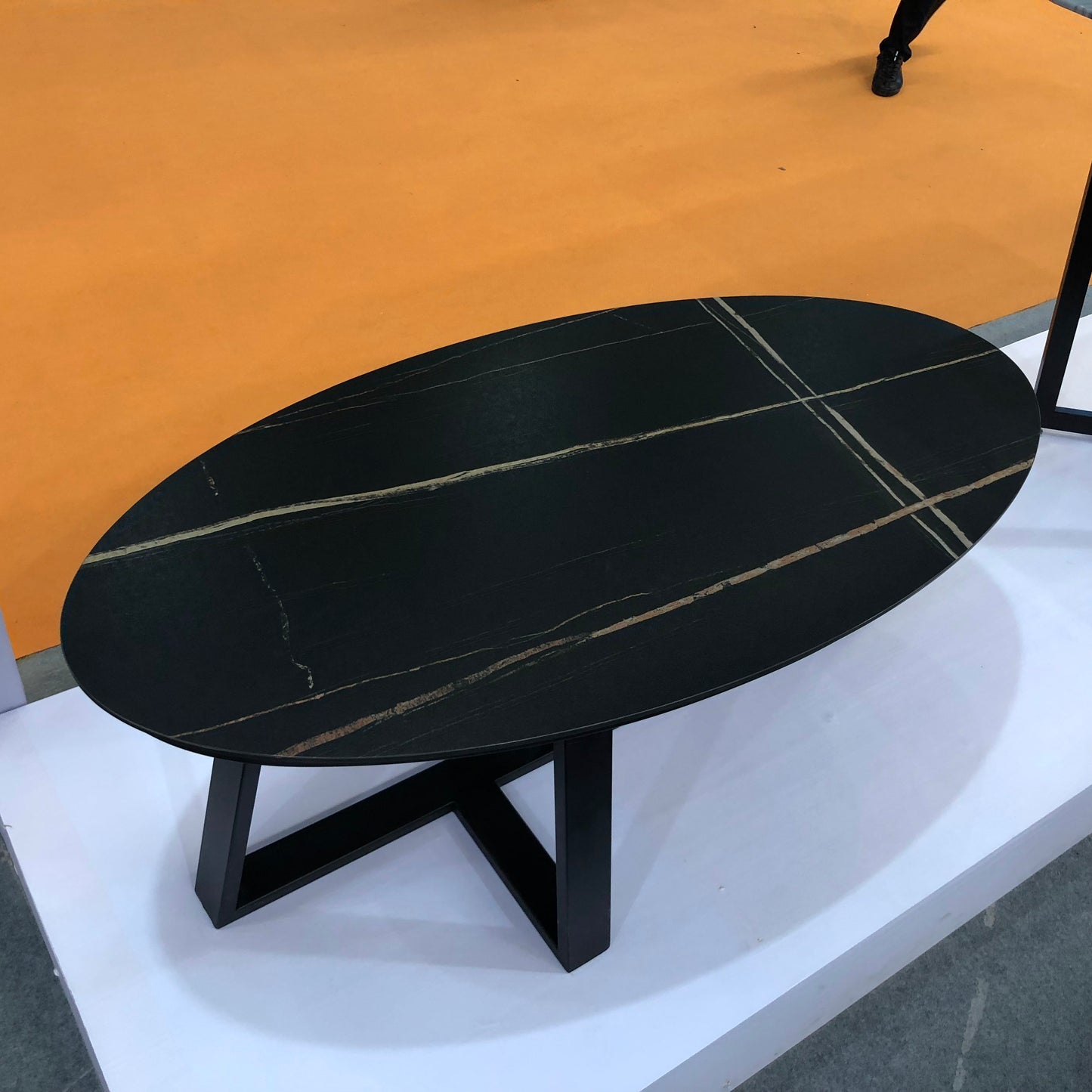 Natural Marble Dining Table Manufacturer