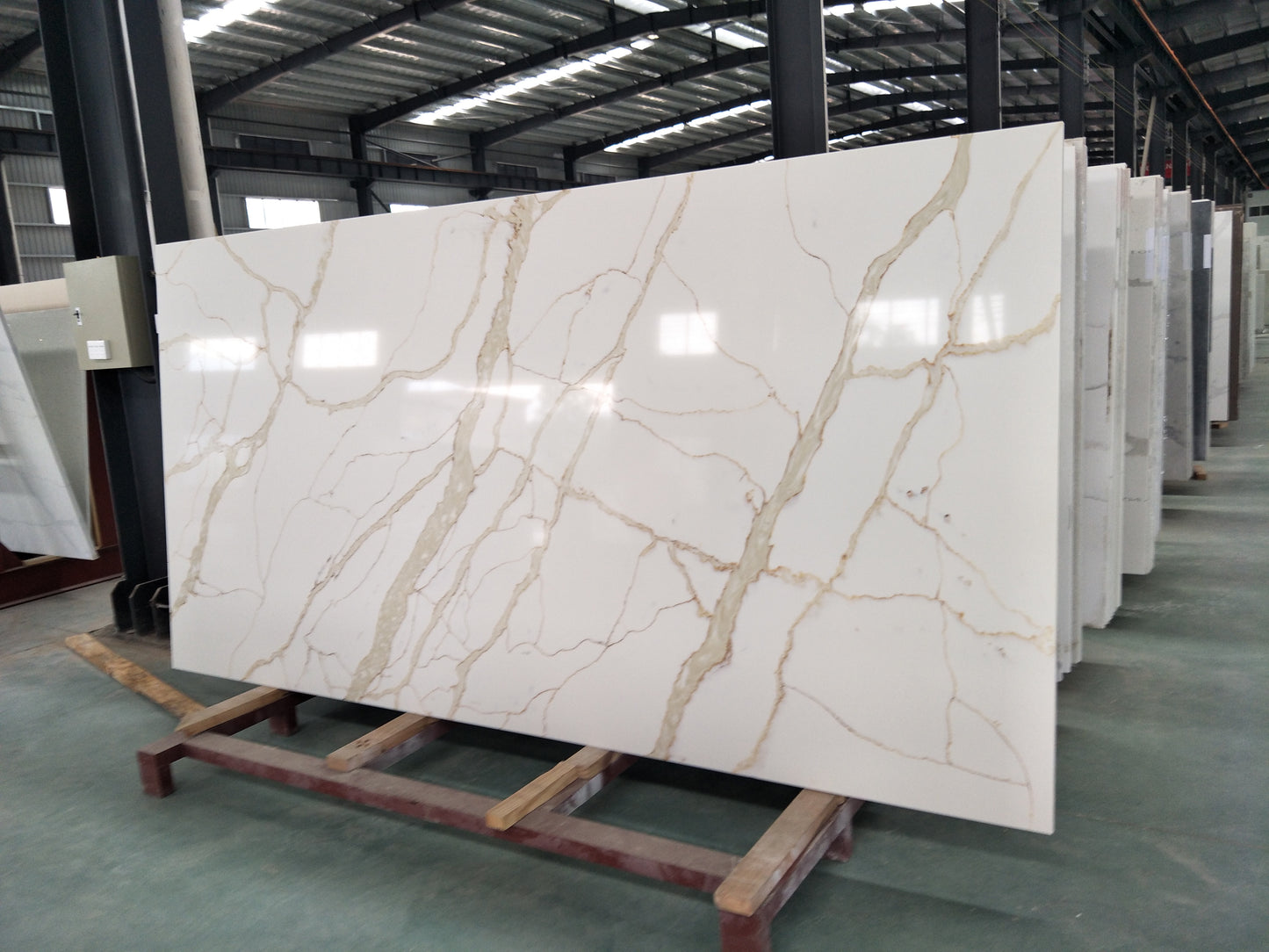 Best Calacatta Gold quartz supplier for USA market