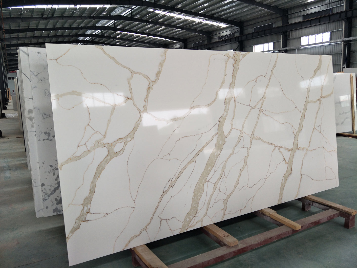 Best Calacatta Gold quartz supplier for USA market