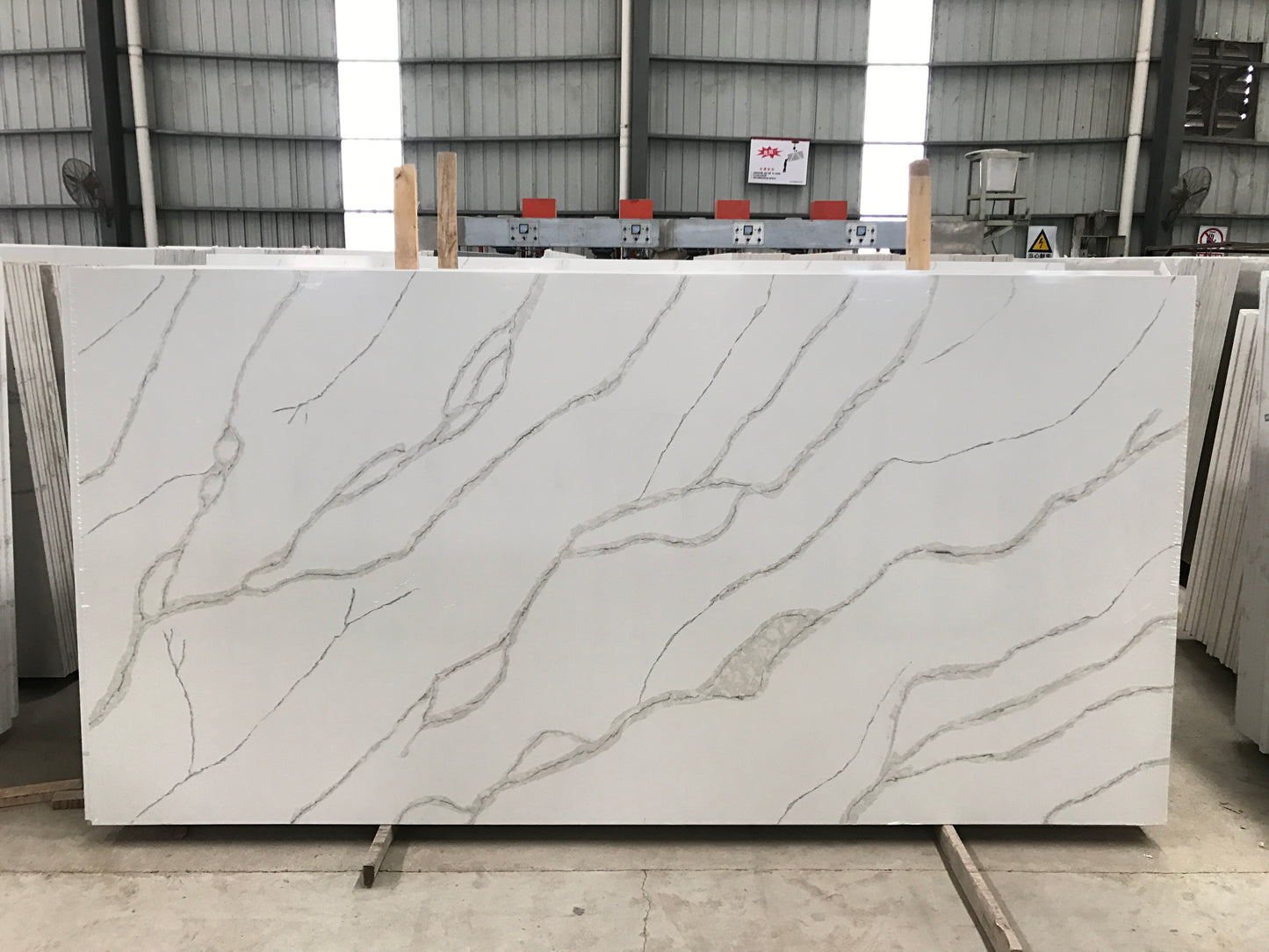 Quartz Stone Slabs Supplier Canada