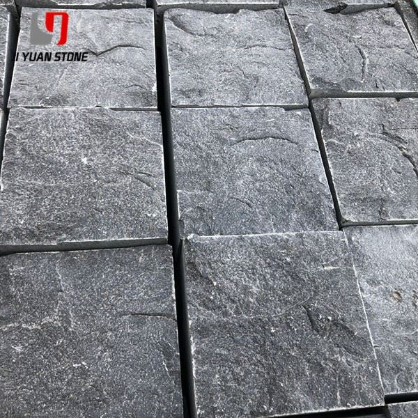 Dalles de pavés en basalte