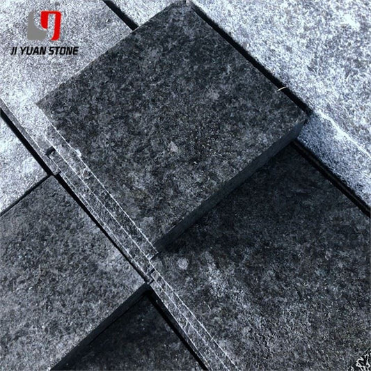 Bordillo de granito negro