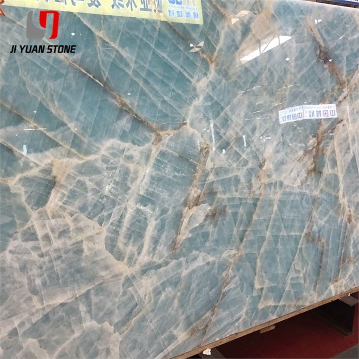Backlit Onyx Slab
