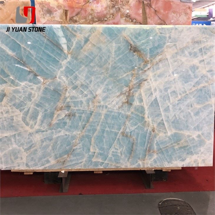 Backlit Onyx Slab