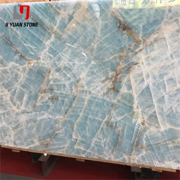 Backlit Onyx Slab
