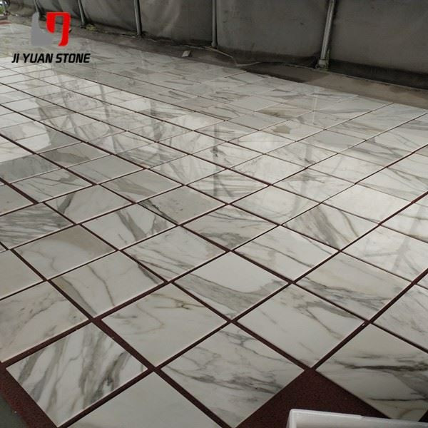 Carreaux d'or Calacatta Canada