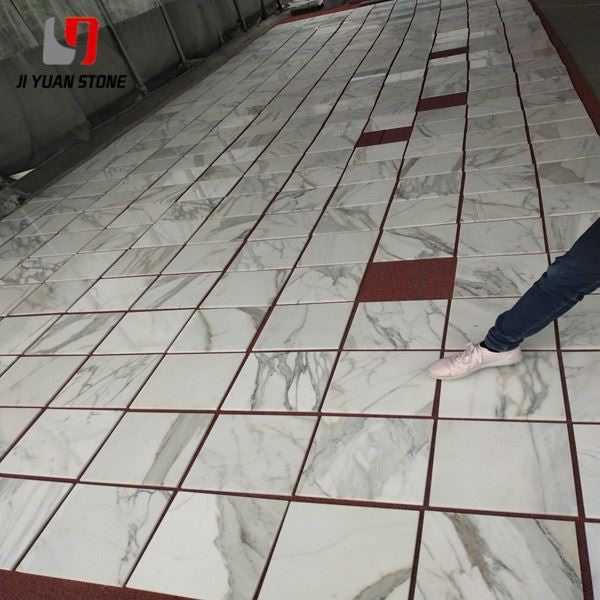 Carreaux d'or Calacatta Canada