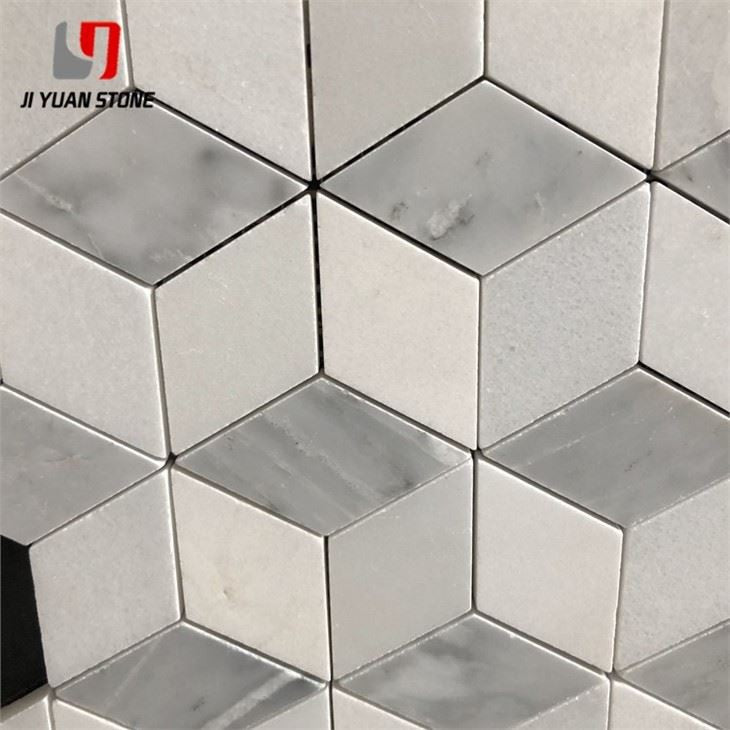 Mosaïque de diamants en marbre de Carrare