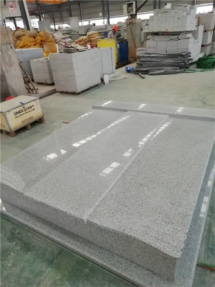 Monuments funéraires doubles