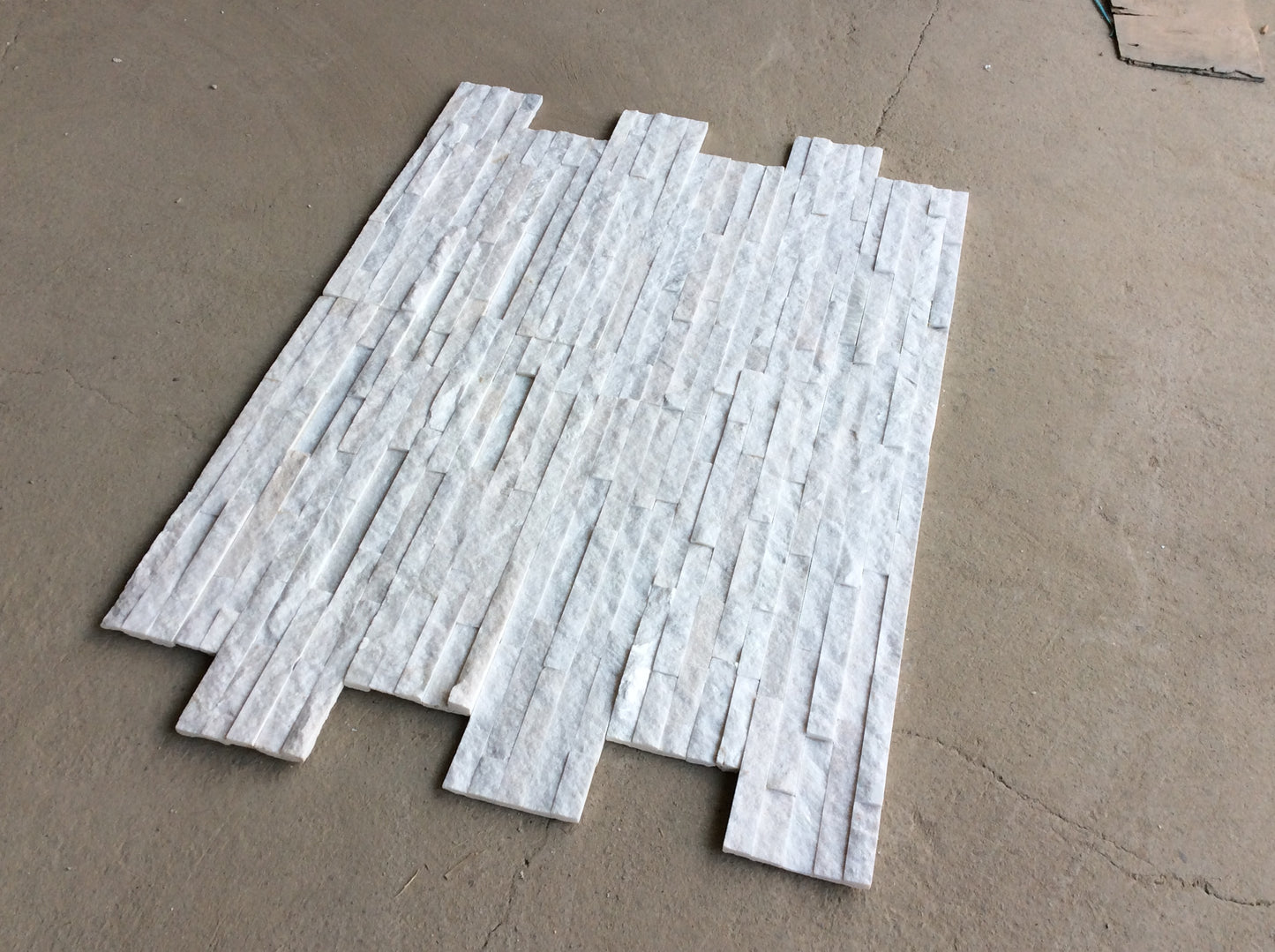 Cultured Stacked Stone Veneer