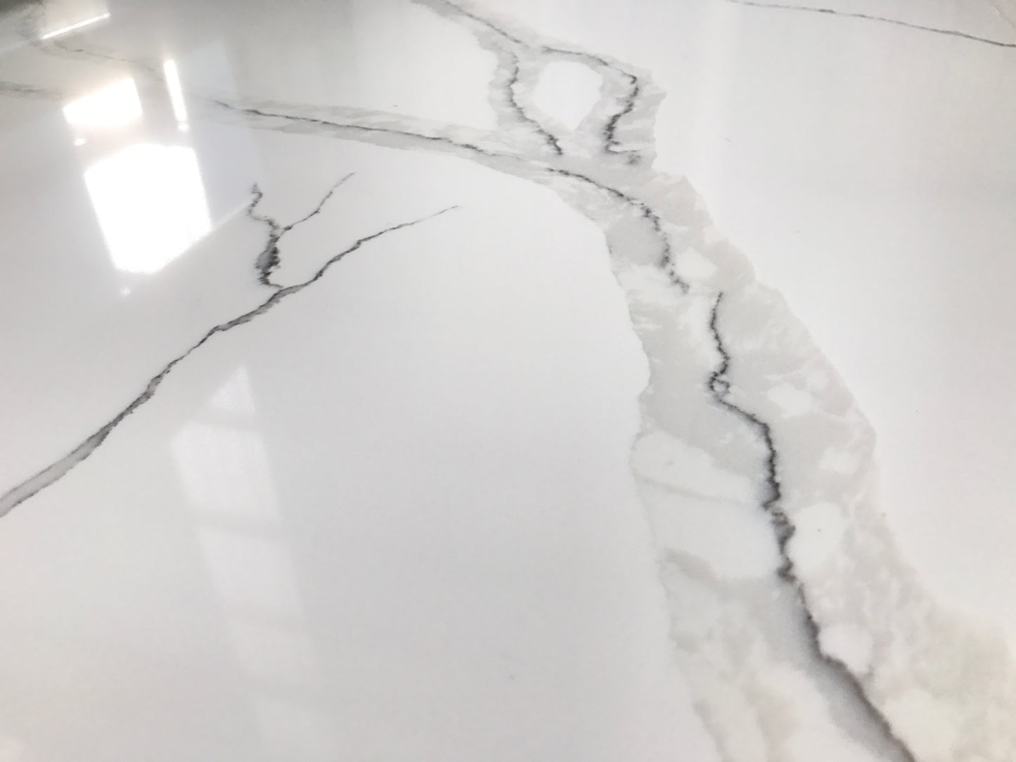 Quartz Stone Slabs Supplier Canada