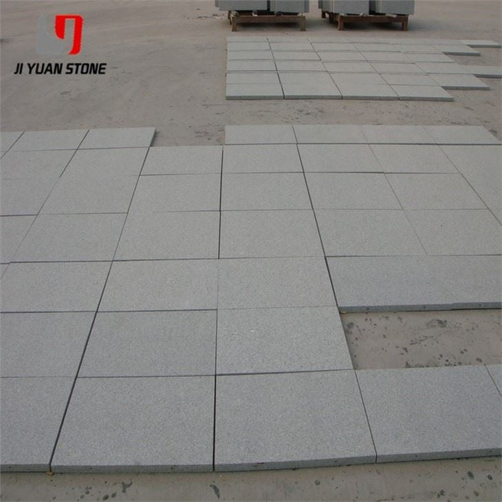 20mm Granite Paving