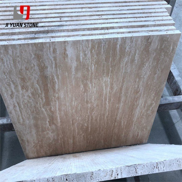 Dalle de travertin gris