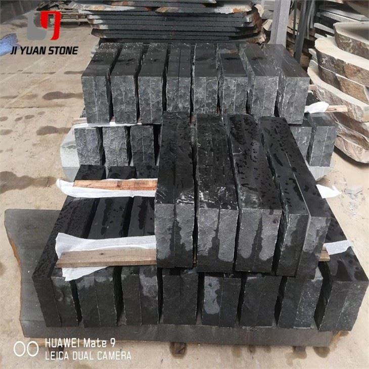 Bordillo de granito negro