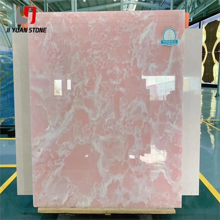 Azulejo de mármol rosa