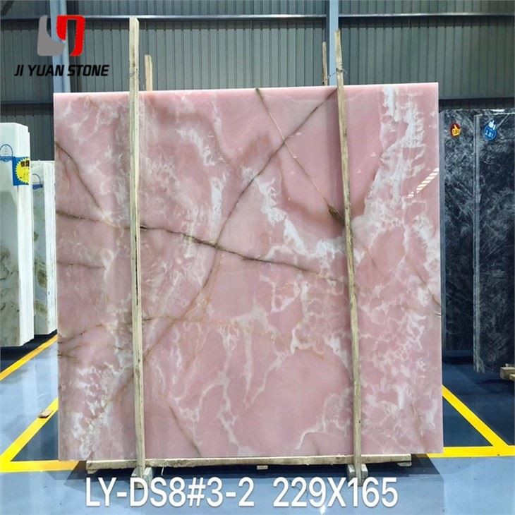 Azulejo de mármol rosa