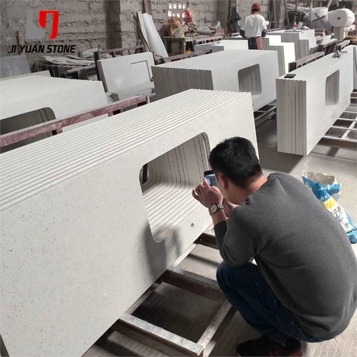 Dalles de quartz préfabriquées