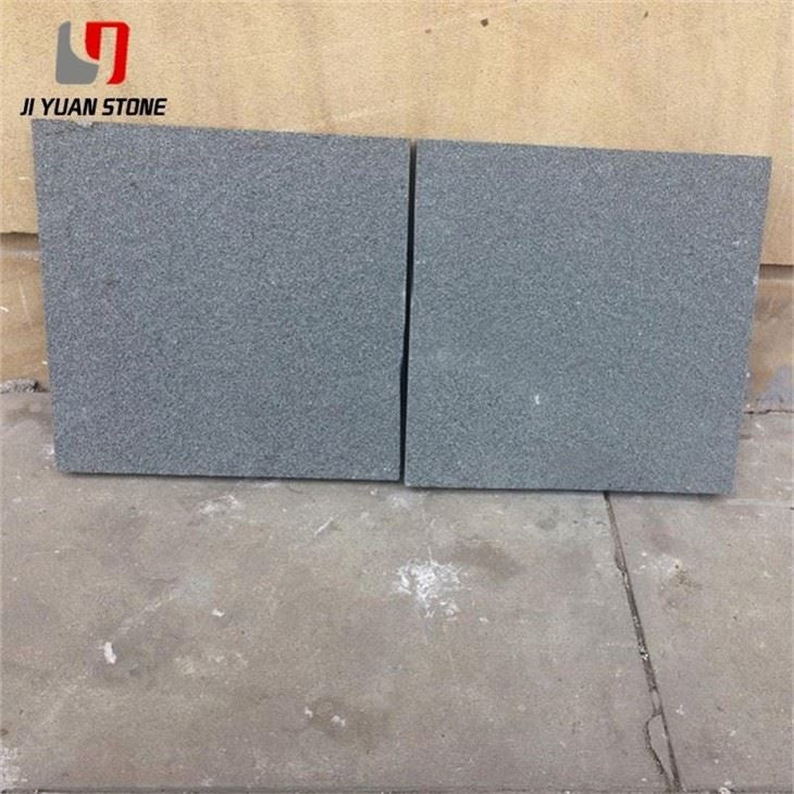 Sandstone Black Stone