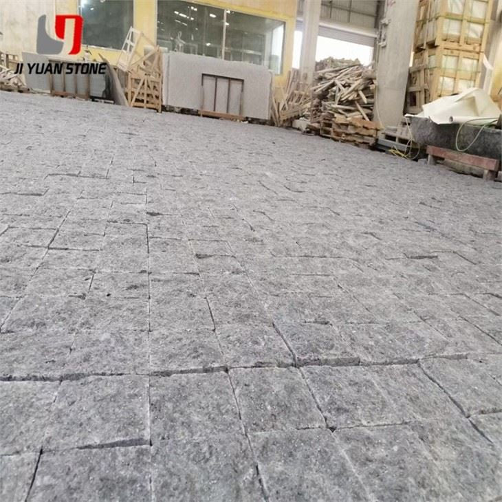 Stone Setts Driveway