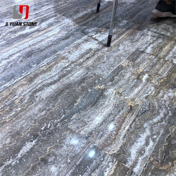 Carreaux de travertin gris