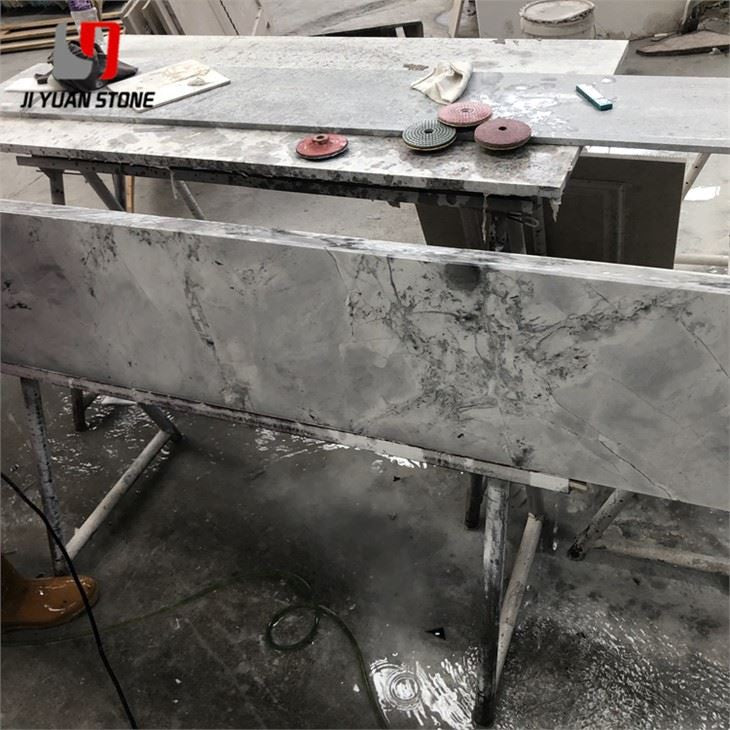 Marbre gris toundra