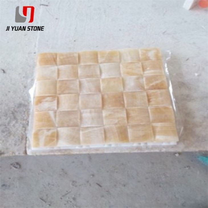 Mosaïque en onyx miel