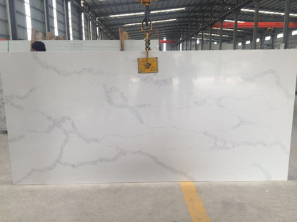 White Quartz Stone with Calacatta Veins