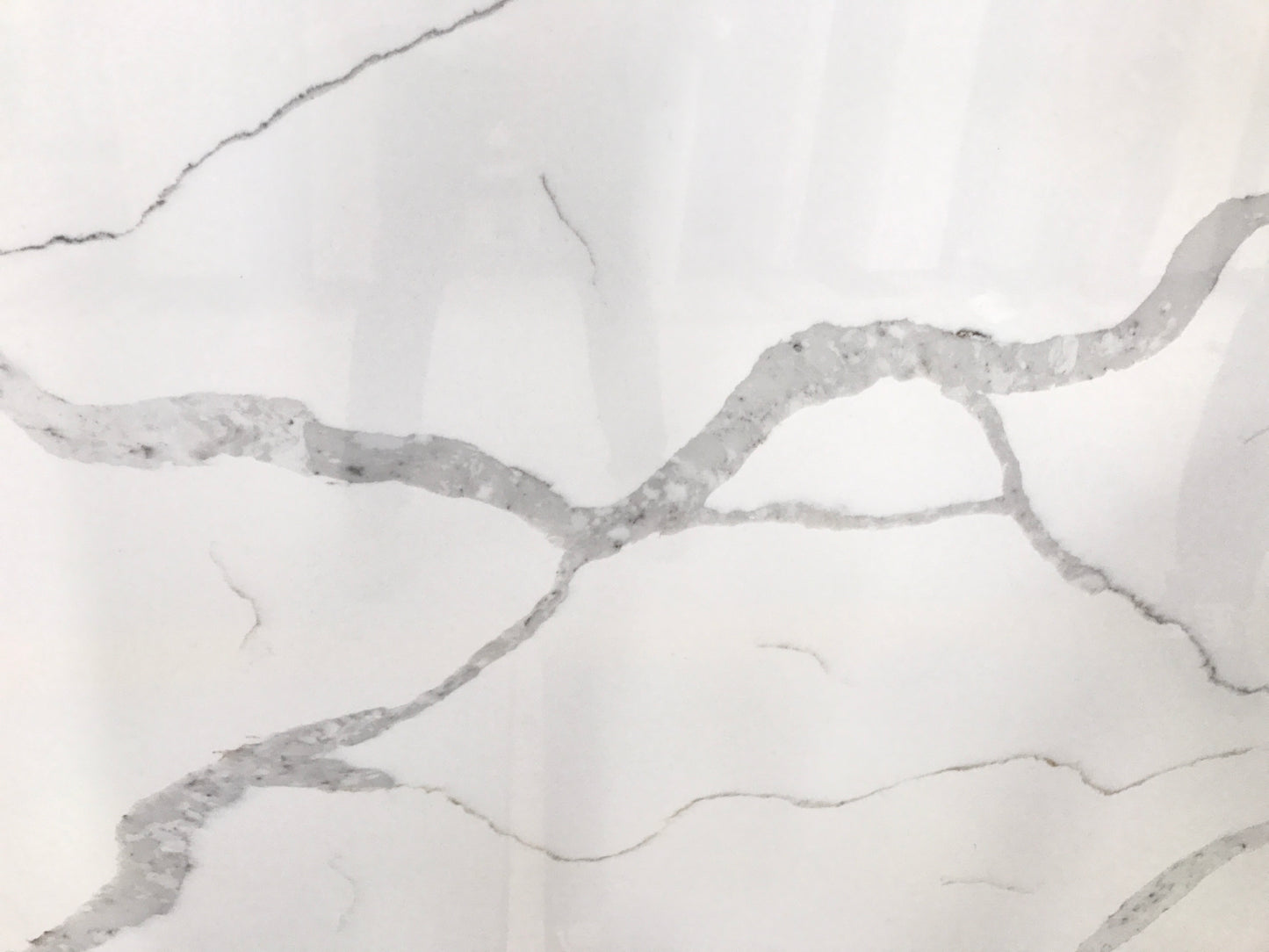 Engineered Calacatta White Quartz