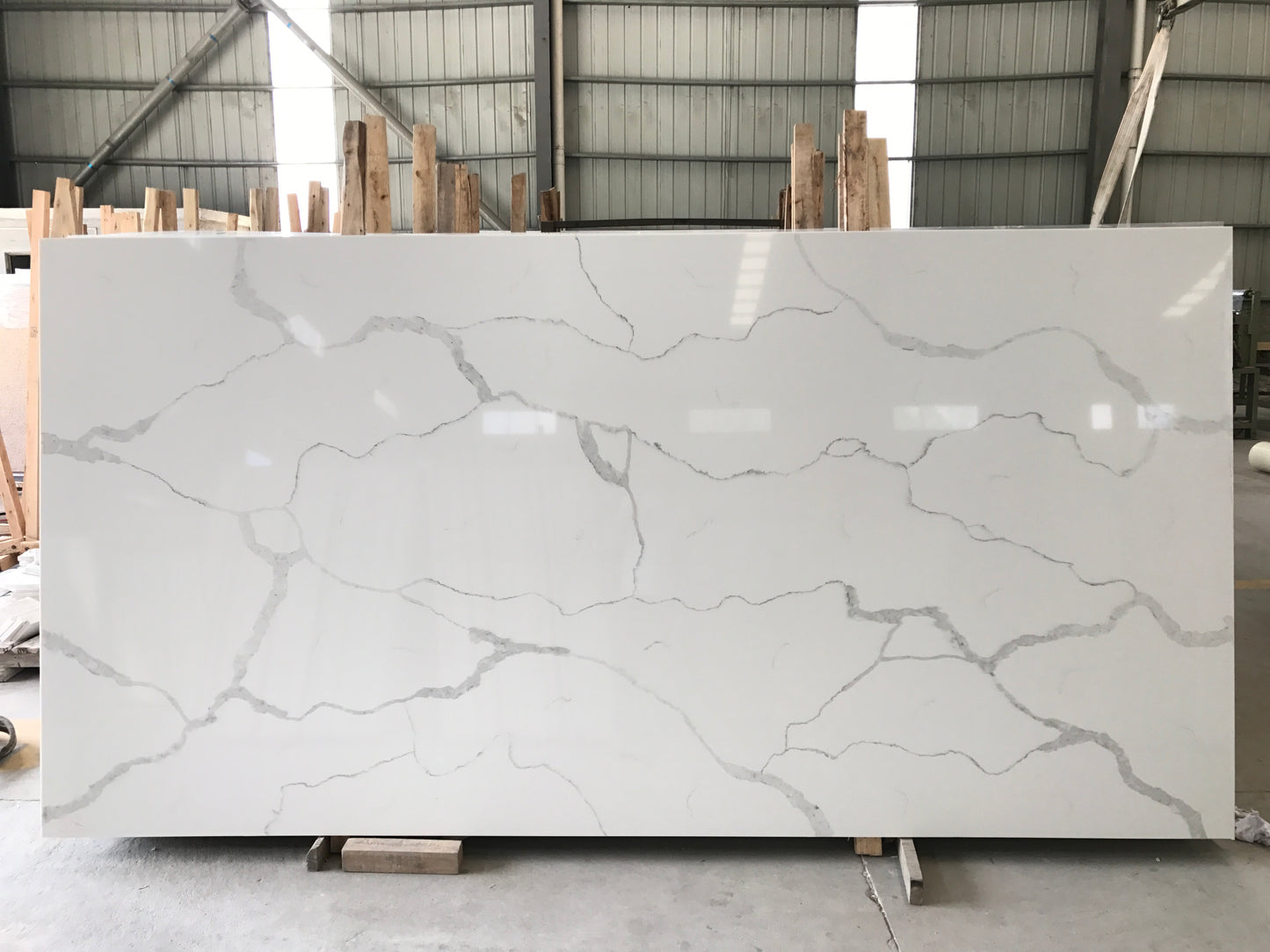 Engineered Calacatta White Quartz