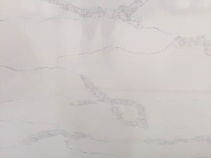 White Quartz Stone with Calacatta Veins
