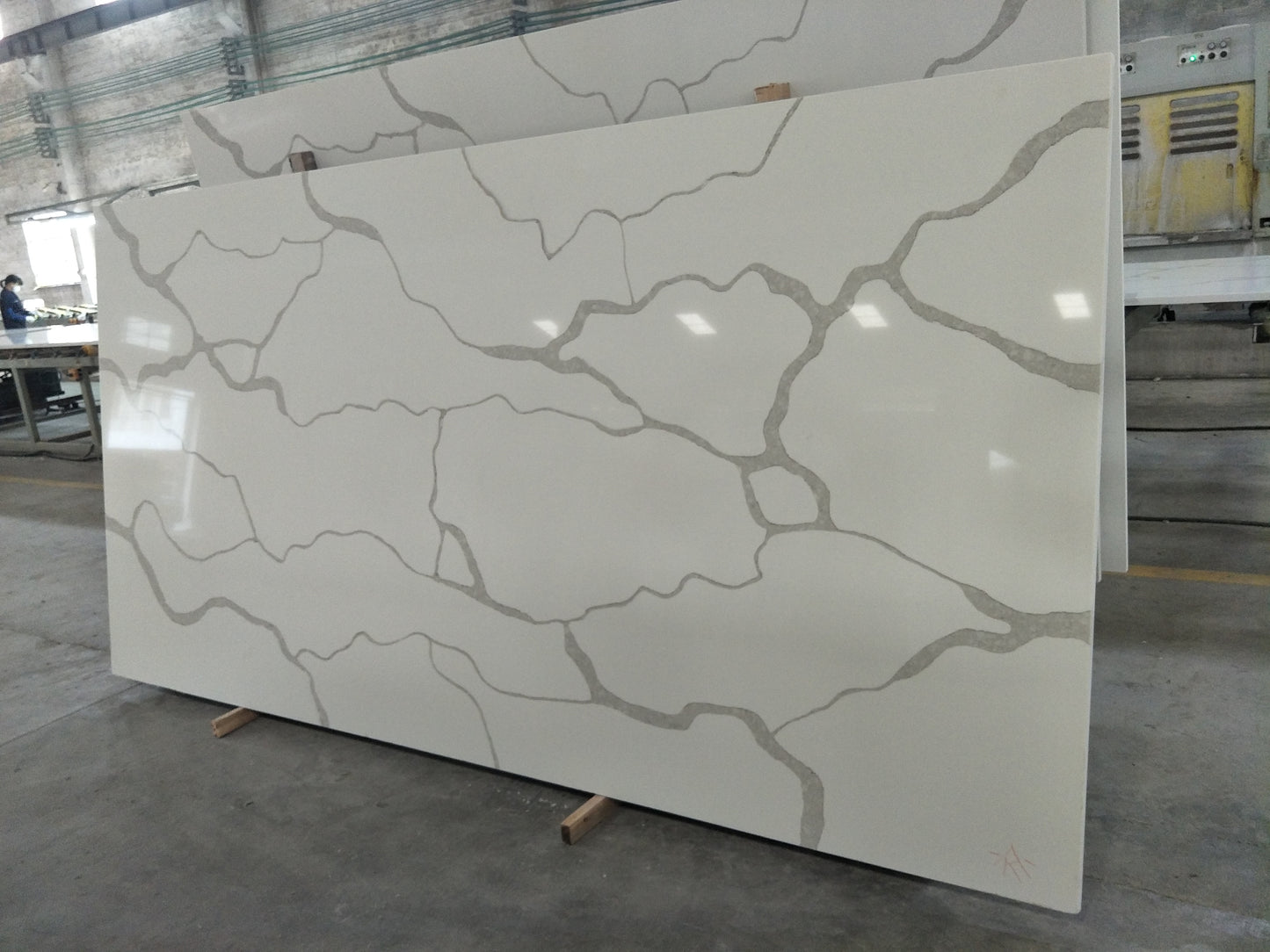 Engineered Calacatta White Quartz